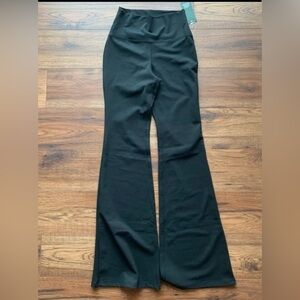 NWT Wild Fable ButterBliss Black Flare Leggings